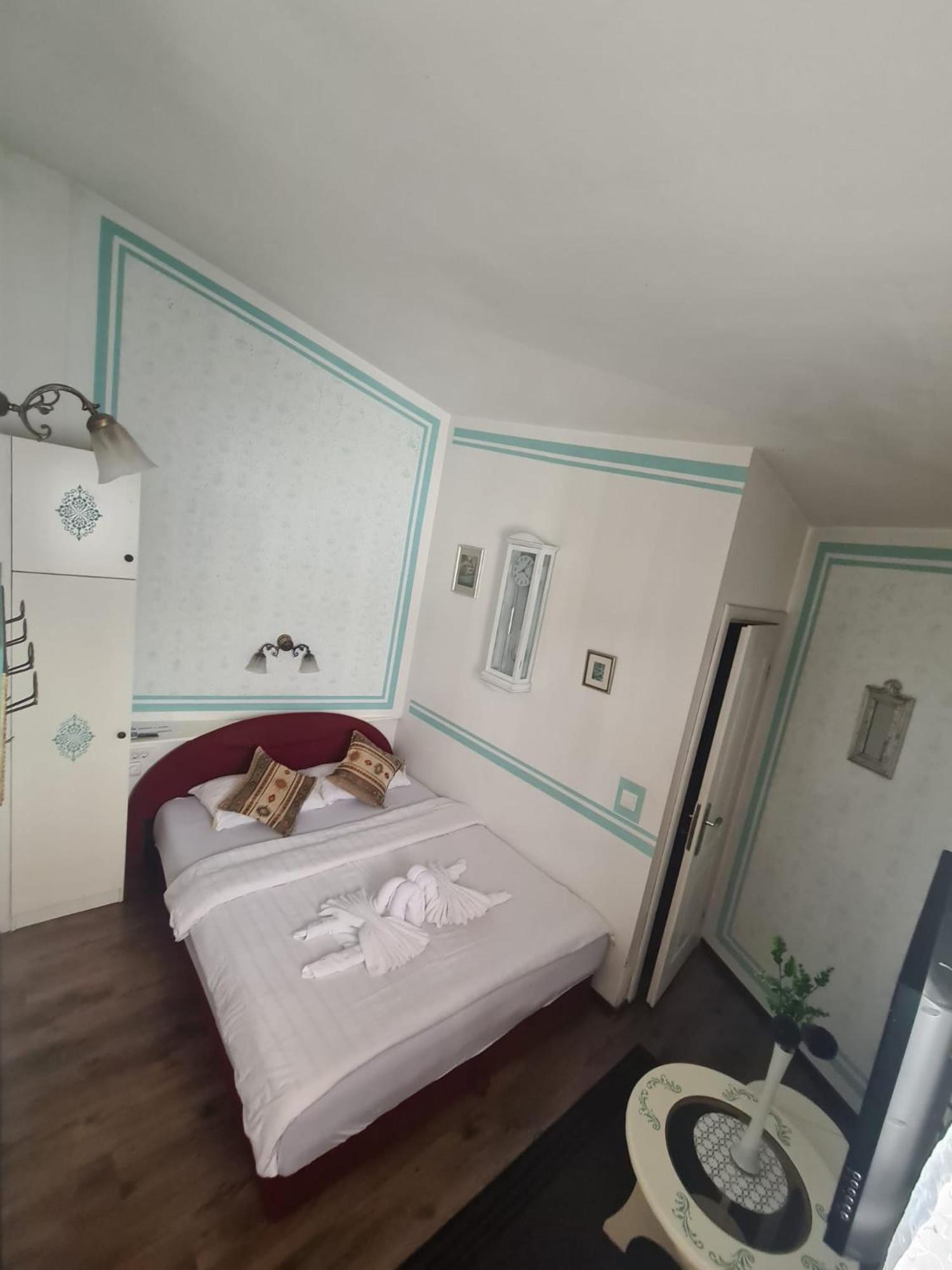 Guesthouse Nia Deluxe Sarajevo Eksteriør billede