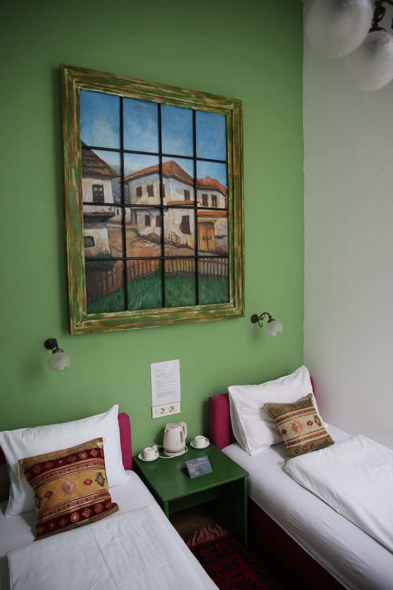 Guesthouse Nia Deluxe Sarajevo Eksteriør billede