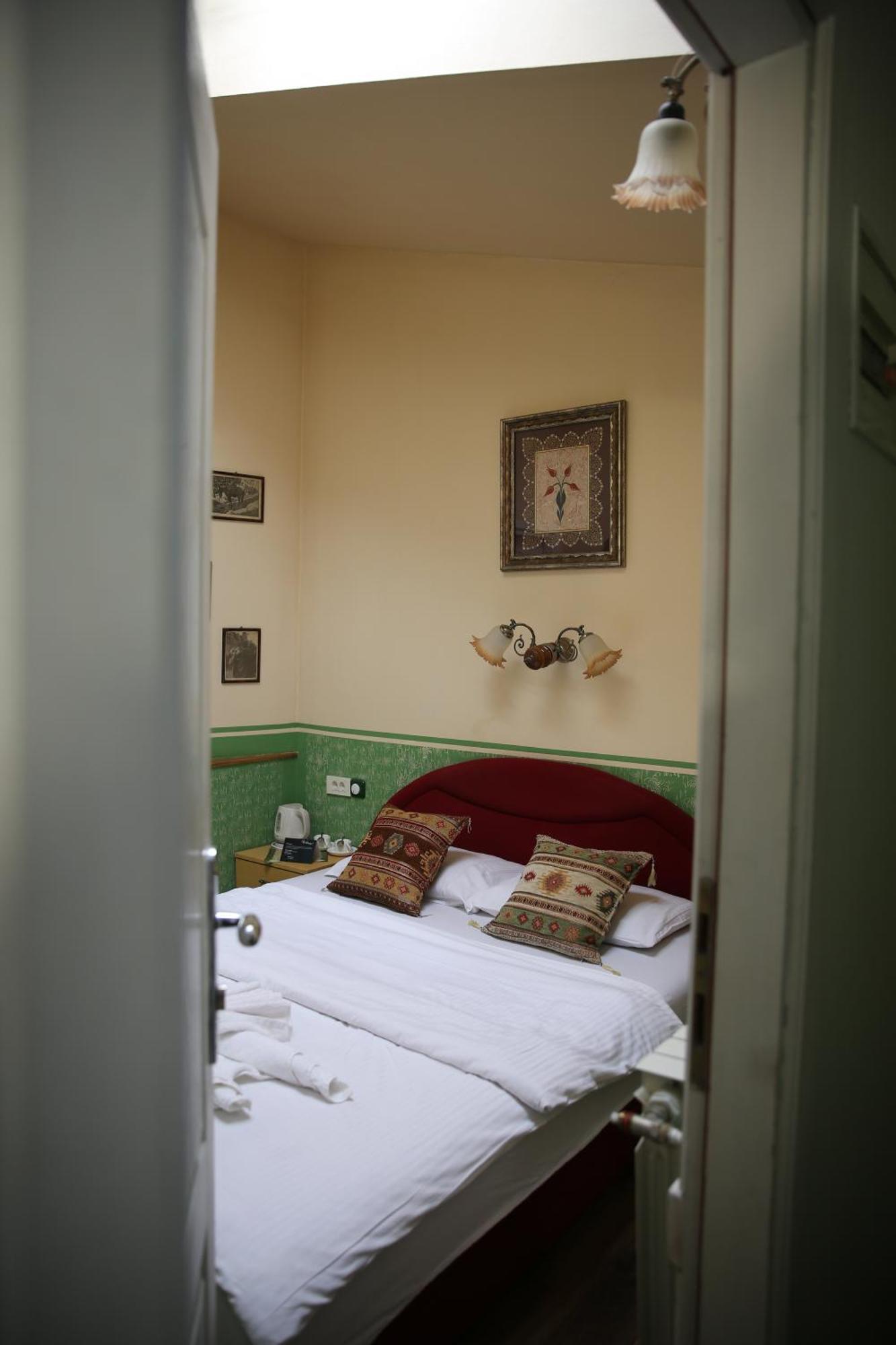 Guesthouse Nia Deluxe Sarajevo Eksteriør billede